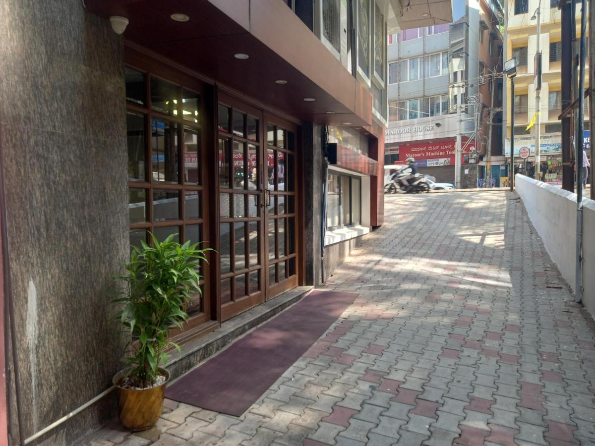 Hotel Mangalore International Kültér fotó