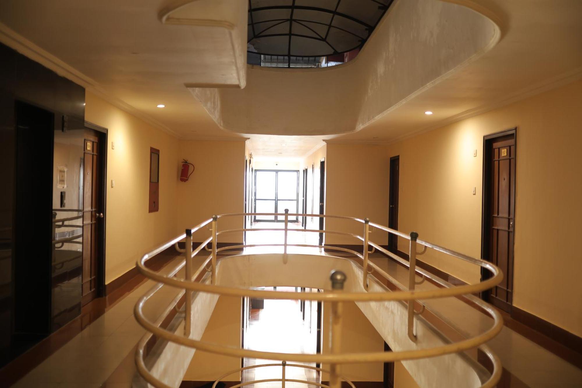 Hotel Mangalore International Kültér fotó