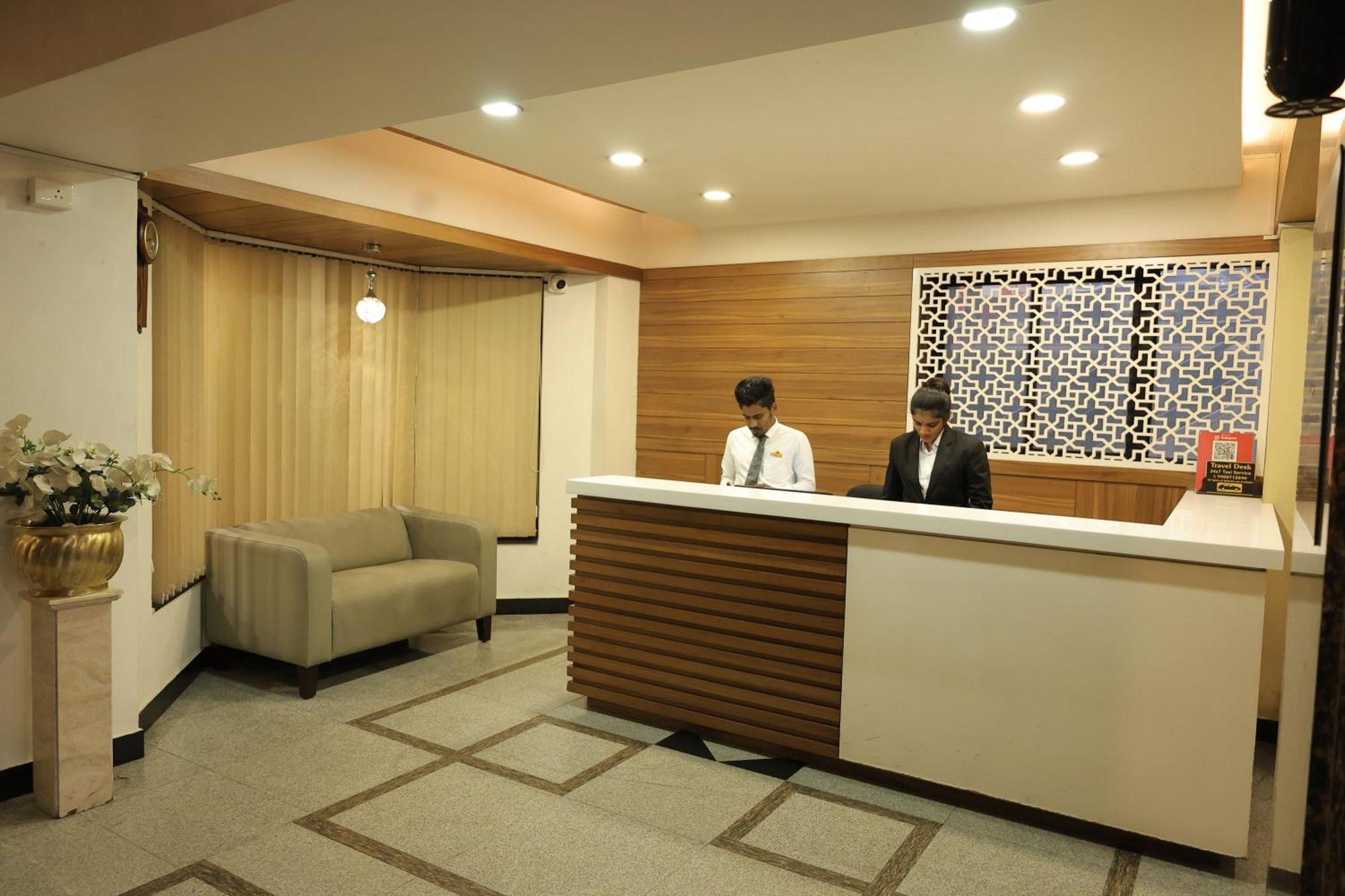 Hotel Mangalore International Kültér fotó